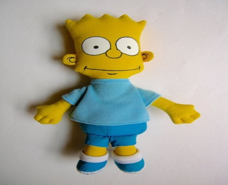 Dynamic Duo: Simpson and Plushies for Playful Times